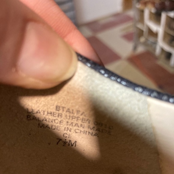 Boutique 9 Talia 7.5 black platform peeptoe pumps - Picture 10 of 10